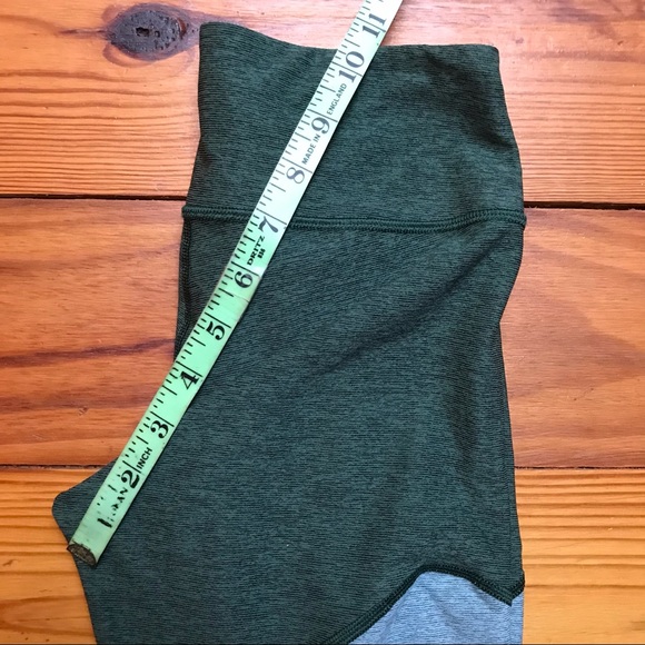 Outdoor Voices Tri-Tone Bra and Leggings, NWOT XS - Picture 14 of 16